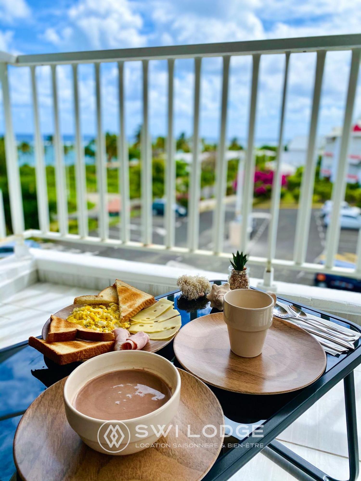 Swilodge Vue Sur Mer ! Petit Dejeuner Et Location De Voiture Possible Le Moule Exterior photo